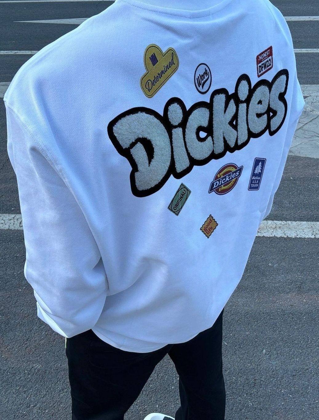 Dickies白色圆领卫衣,后背贴布印花超好看
